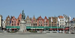 Памятник Яну Брейделю и Питеру де Конинку в Брюгге